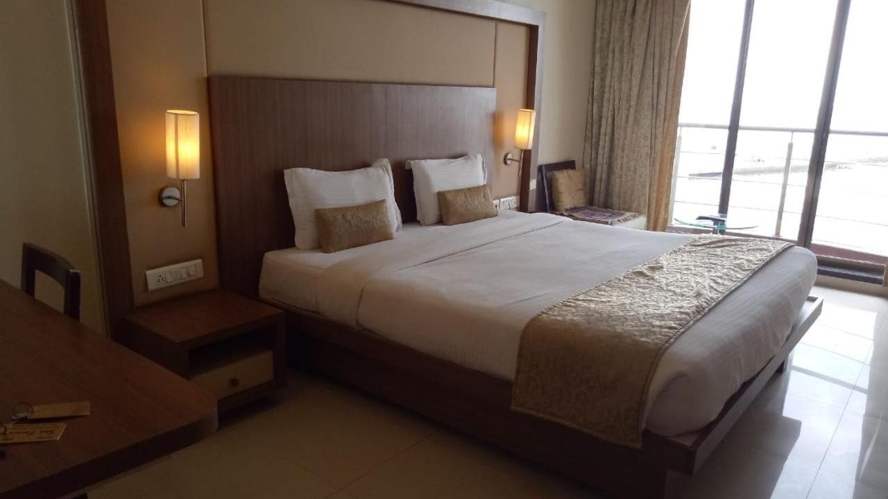 Hotel Sea Fans Ratnāgiri Exterior foto